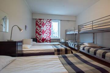 Фото номера Cемейный номер с собственной ванной комнатой Хостелы Hostel Buisto г. Пори 2