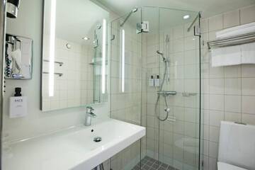 Фото номера Двухместный номер с 2 отдельными кроватями Отель Scandic Pori г. Пори 7