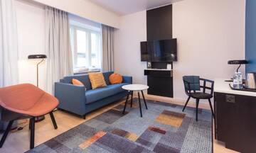 Фото номера Четырехместный номер Отель Original Sokos Hotel Vaakuna Pori г. Пори 4