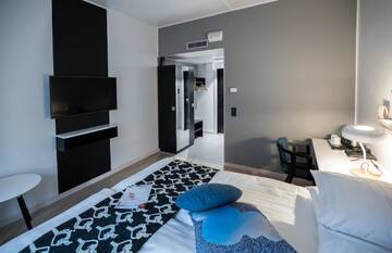 Фото номера Двухместный номер с 1 кроватью Отель Original Sokos Hotel Vaakuna Pori г. Пори 2