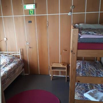 Фото номера Семейный номер (для 2 взрослых и 2 детей) Хостелы Hostel River г. Пори 5