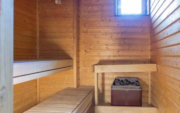 Фото номера Семейный номер с сауной Отель Torget Aparthotel г. Пори 5